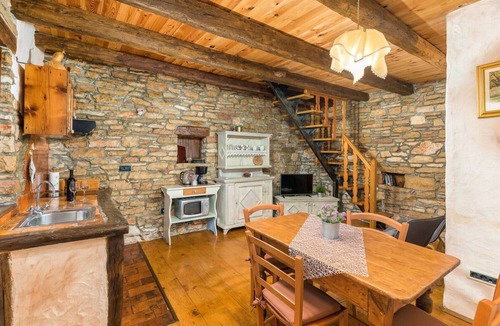 Heki Villa | Villa Dorstari - Charming holiday home with private pool and beautifdul garden in the heart of Istria