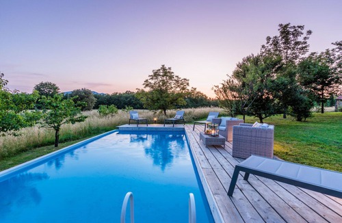 Orentano Villa | Villa Drago, an authentic Farmhouse with Private Pool in Orentano
