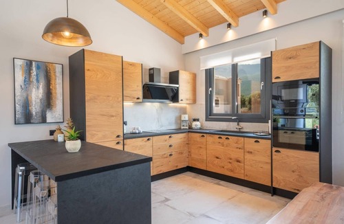Katapodata Villa | Villa Drogarati Cottage by Villa Plus