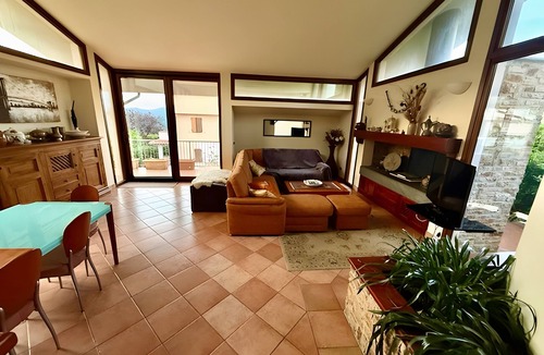 Massa Marittima Villa | Villa Duomo Mare – Entire Private Home with Garden and Terrace, Walk to Center