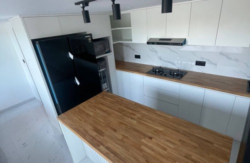 Blahbatuh Villa | Villa Efata close to Black Sand Beach