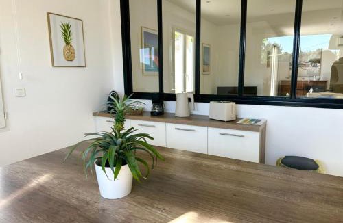 Sarrians Villa | Villa Elara provençale avec piscine 4 étoiles