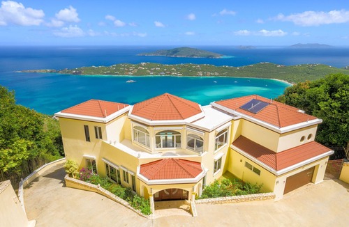 Estate Lerkenlund House | Villa Elegance @ Ocean Villa VI -modern gated 180 degrees panoramic ocean views