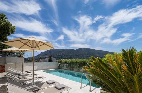 Monopari Villa | Villa Elesia