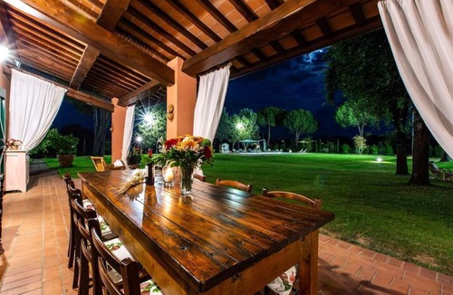 Querce Villa | VILLA ELISA