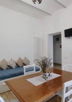 Ambra Apartment | Villa Elvira