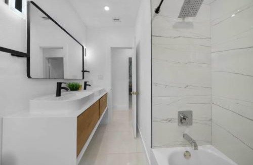 Golden Glades Villa | Villa Elysian with private Pool