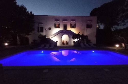 Latiano Villa | Villa Encantaimeto dimora Bouganville.