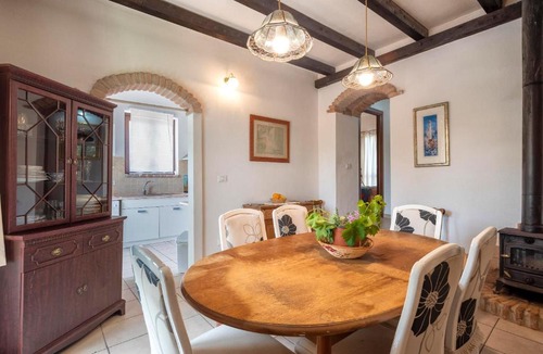 Tergu Villa | Villa Endeavour