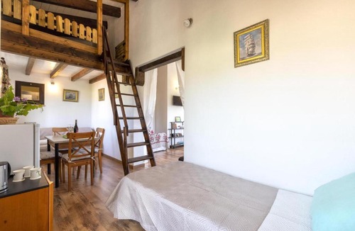 Tergu Villa | Villa Endeavour Ray