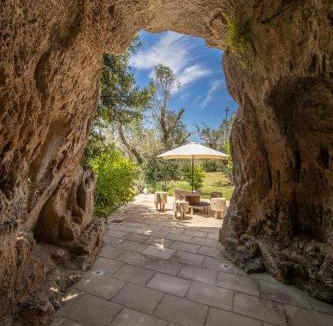 Poggiardo Villa | Villa Enea