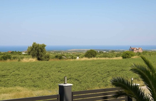 Thermi House | Villa Erytha - Serene Retreat with Views & Garden