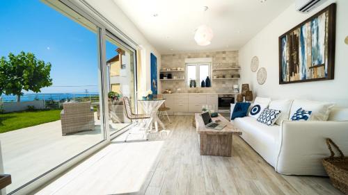 Magnisia Villa | Villa Erythrous