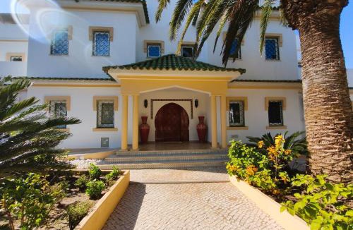 Porto de Mos Villa | Villa Esmeralda