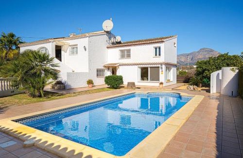Tarraula House | Villa Esther