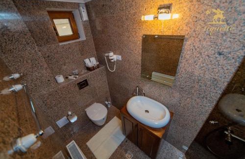 Deva Hotel | Villa Etiquette