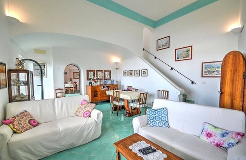 Positano Villa | Villa Eunice: A splendid two-story villa located on the high coast in front of the sea, with Free WI-FI.
