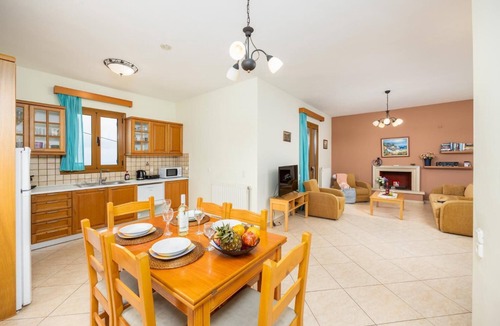 Roussospiti Villa | Villa Evan - Two Bedroom Villa, Sleeps 5