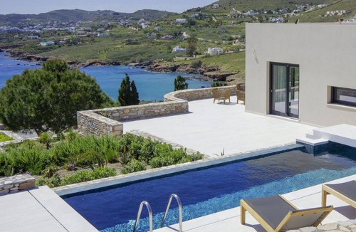 Megas Gialos Villa | Villa Evanthia | 2 BDR | Sea Views | Pool | Syros