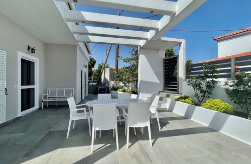 Kymi-Aliveri Villa | Villa Evanthia