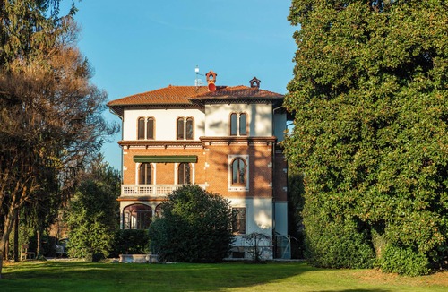 Monate Villa | Villa Evelina - Six Bedroom Villa, Sleeps 13