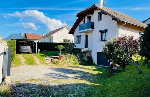 Neuvecelle House | Villa.Evian les Bains between lake and mountains
