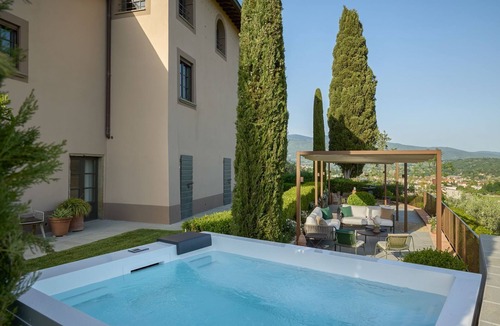 Terranuova Bracciolini Villa | Villa Fratini - Six Bedroom Villa, Sleeps 12