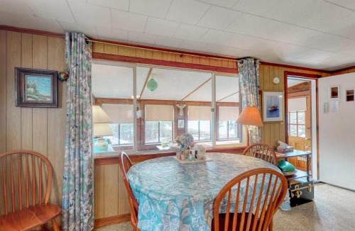 South Dennis House | Villa Fairview