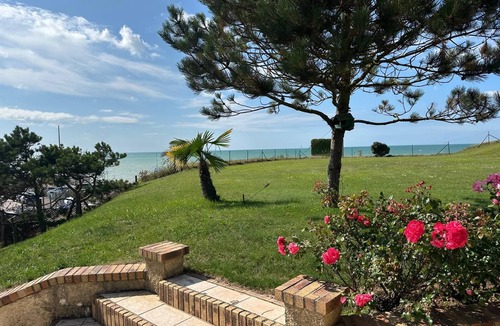Varengeville-sur-Mer Villa | Villa Falésia - exceptional sea view at Pourville-sur-Mer - Normandy