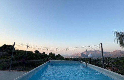 Carini House | Villa Falco