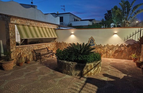 Isola delle Femmine Villa | 🌊 Villa FedAlú 🌴 Just a stone's throw from the sea, enjoying relaxation and sunsets near Palermo