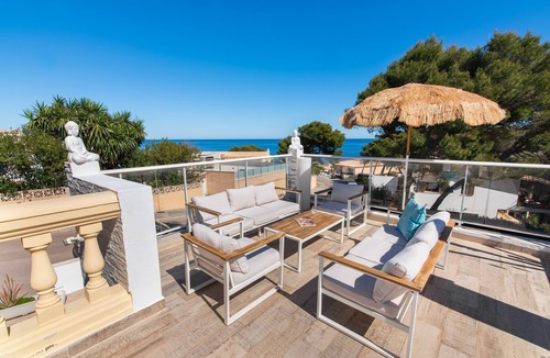 Provensals Villa | Villa Felicidad with Sea View, Wi-Fi, A/C, Pool, Garden, Terrace & Balcony