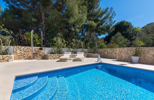 Provensals Villa | Villa Felicidad with Sea View, Wi-Fi, A/C, Pool, Garden, Terrace & Balcony