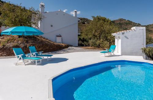 Sayalonga House | Villa Felicidad destino romántico