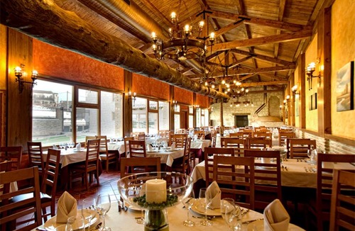 Herrera de Valdecanas Hotel | Villa Ferrera Posada Rural