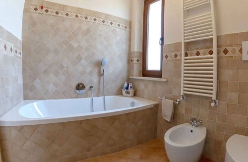 Spello Villa | Villa Fiore 8 - Three Bedroom Villa, Sleeps 8