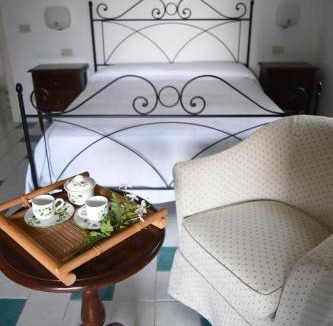 Pianoconte Apartment | Villa Fiorita Lipari - Villa Fiori di Campo