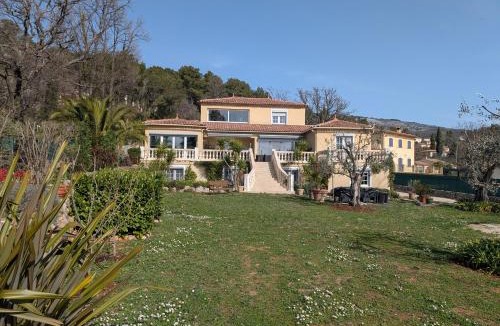 Cabris Apartment | Villa Flora Superior Apartment