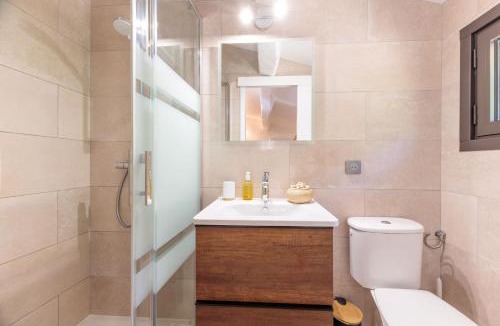 Golfe Juan Villa | Villa Flore - Panoramic Sea View by Halldis