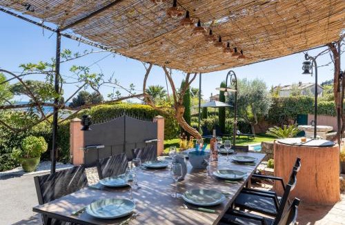 Golfe Juan Villa | Villa Flore - Panoramic Sea View by Halldis