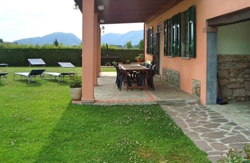 Lucca Villa | Villa Florenza