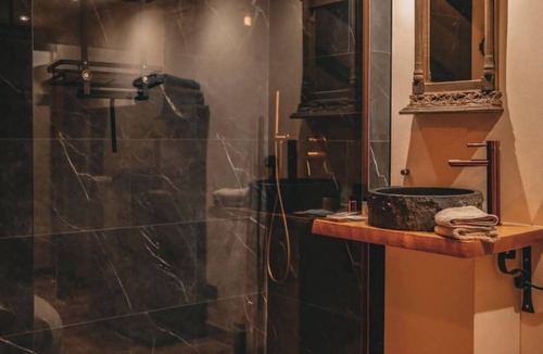 Ferrere Hotel | Villa Fonte