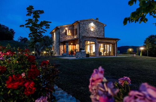 Umbertide Villa | Villa for 16 people with private pool