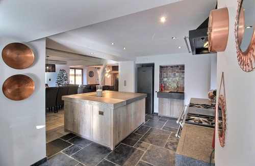 Chimay Villa | Villa for 21P with pool by the river