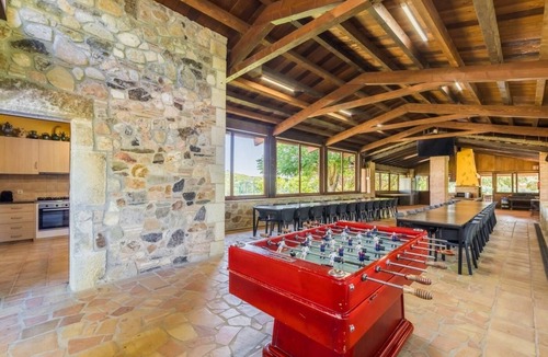 Riudarenes Villa | Villa for 23 people. BBQ, large pool, near Barcelona