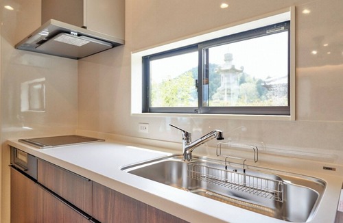 Maibara House | Villa Forest Villa Forest Villa A twostory pr/Maibara Shiga