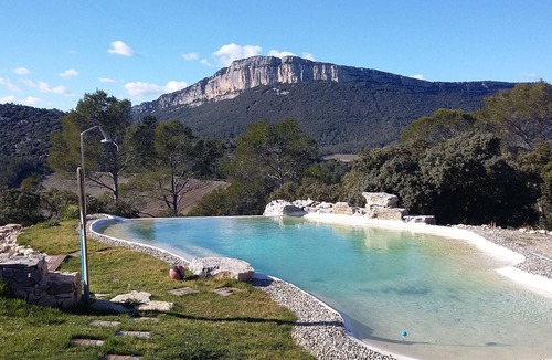 Saint-Mathieu-de-Treviers Villa | Villa in the south of France, exceptional setting, swimming pool, calm, wellness