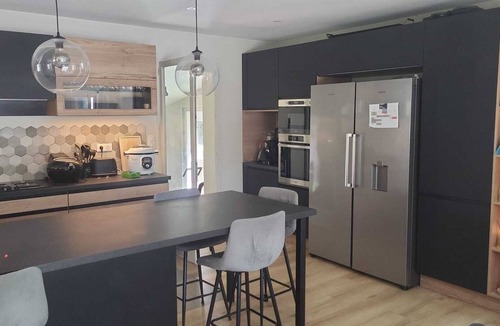 Seillons-Source-d'Argens House | Villa provençale, swimming pool, sauna, garden, quiet, trees, south, bungalow, 180 m2