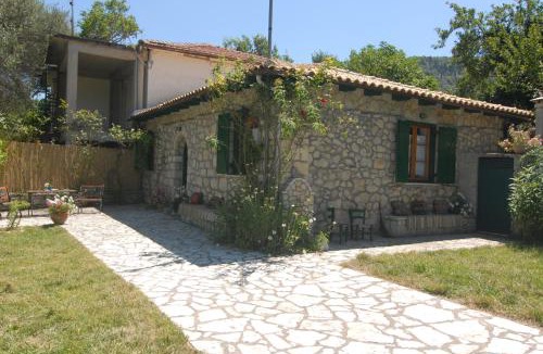 Asprogerakata House | Villa Frias