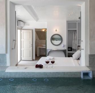 Akrotiri Apartment | Villa Galinia
